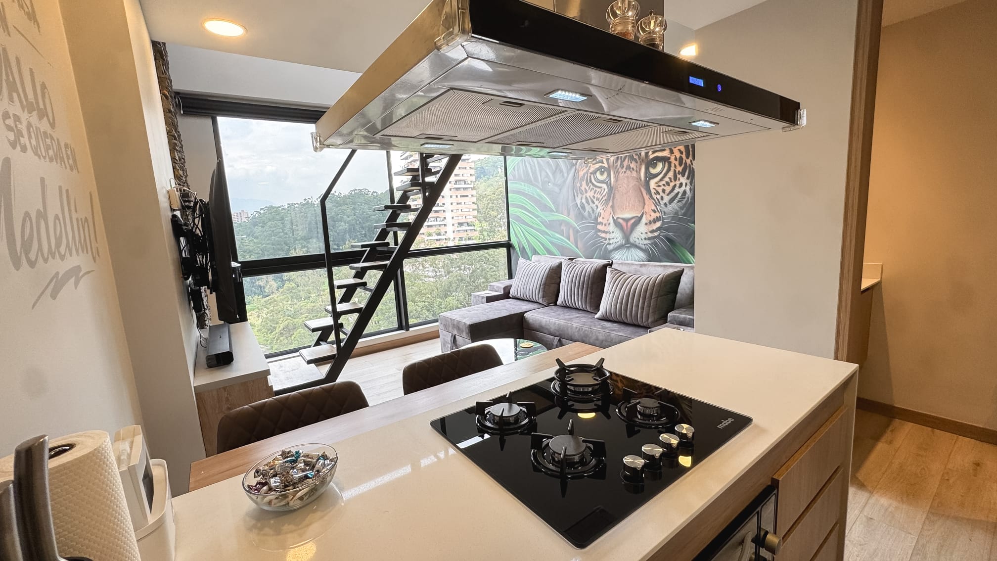 Las Palmas Sky Loft —Medellín — livingroom