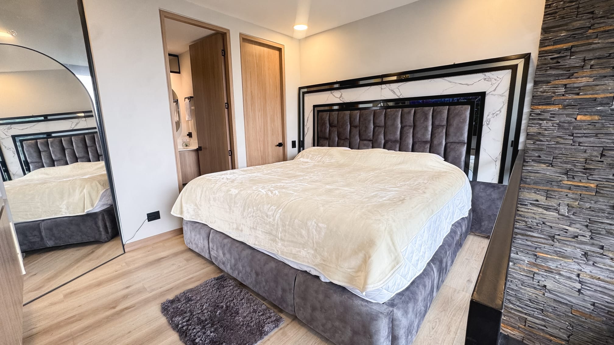 Las Palmas Sky Loft —Medellín — bedroom1