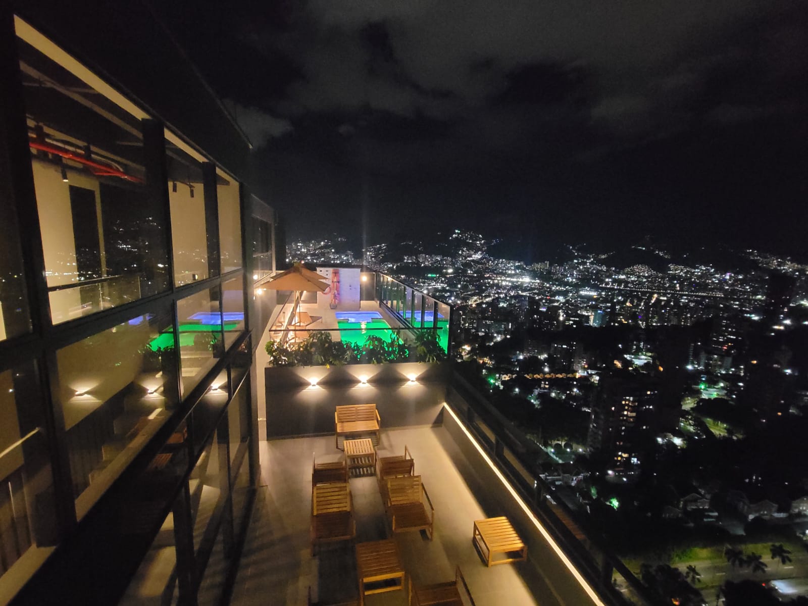 Las Palmas Sky Loft —Medellín — skyline