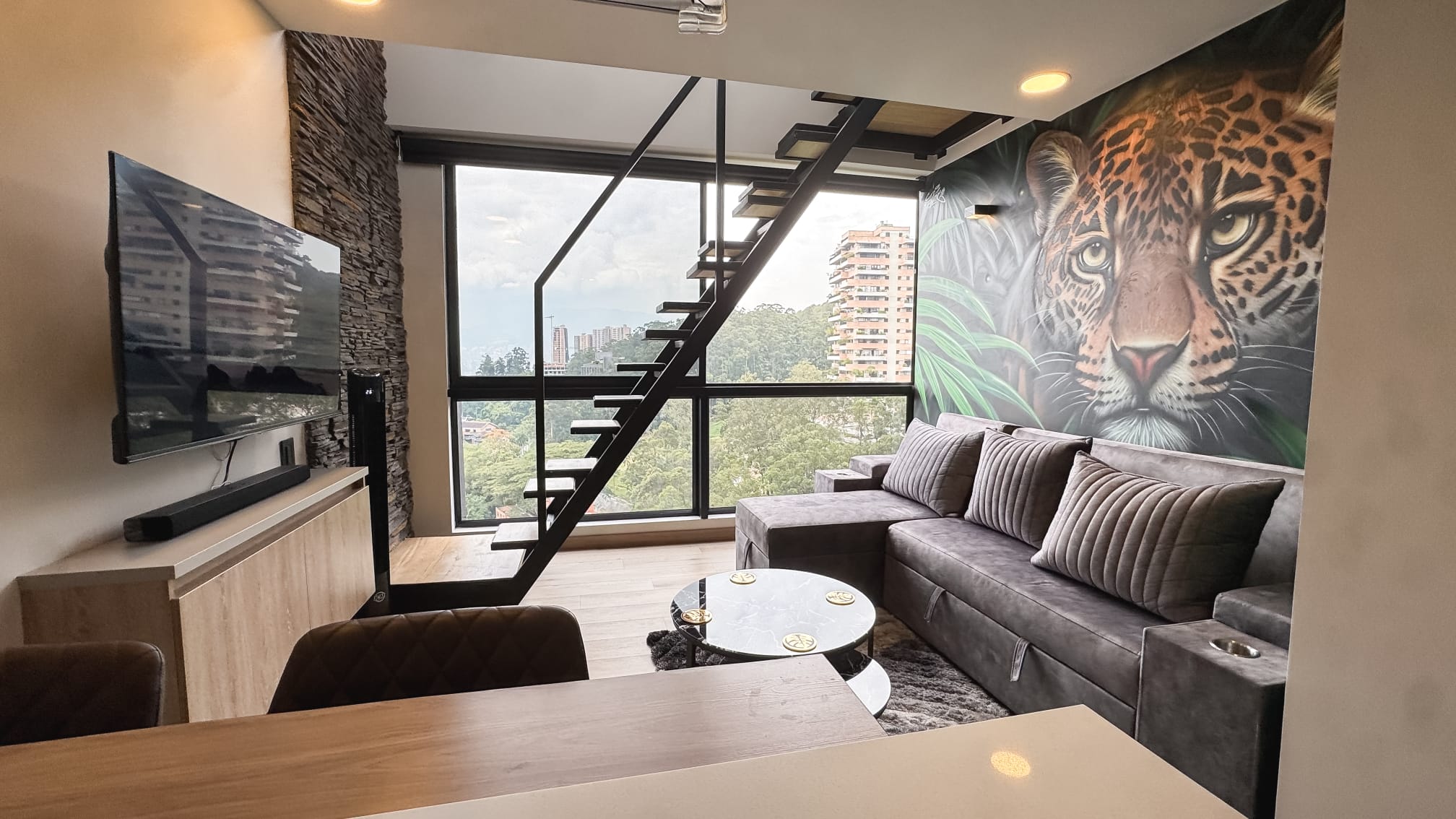Las Palmas Sky Loft —Medellín — livingroom